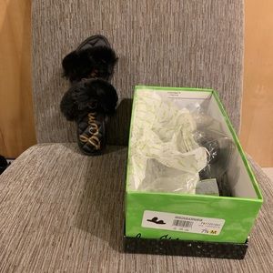 Sam Edelman Griselda Black Faux Fur Slippers size 7 1/2 never worn in box